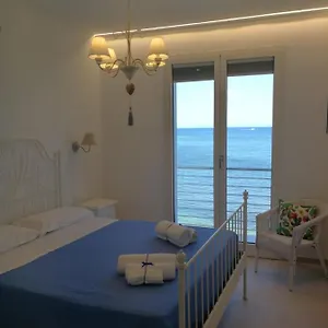 fuga-blu.sicilyhotelsitaly.net/